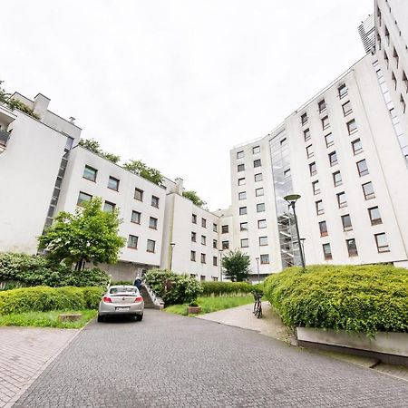 Metro Kondratowicza Spacious Apartment Varşova Dış mekan fotoğraf