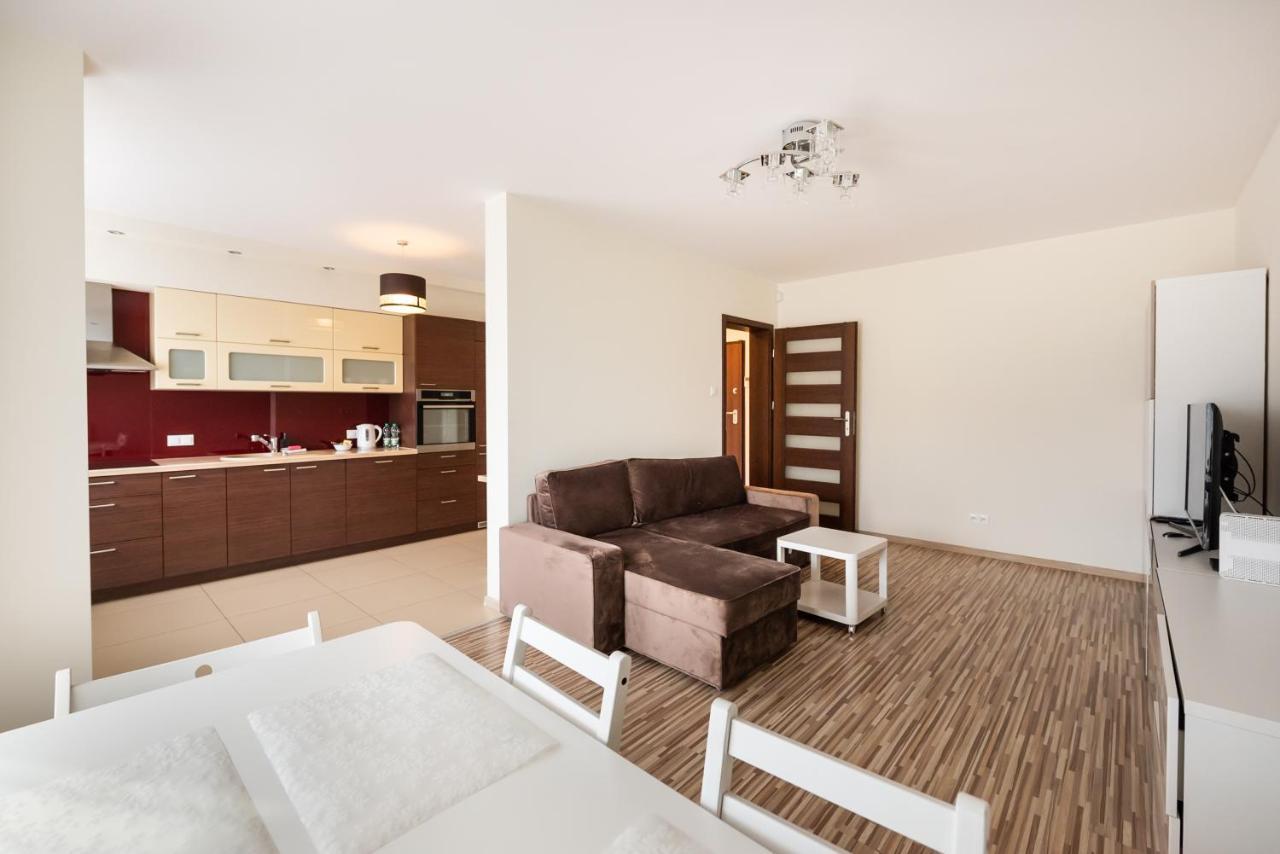 Metro Kondratowicza Spacious Apartment Varşova Dış mekan fotoğraf