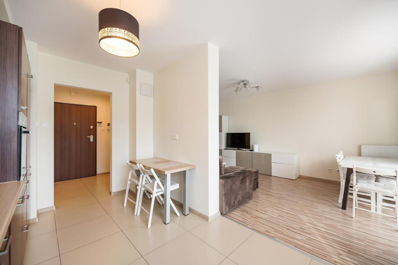 Metro Kondratowicza Spacious Apartment Varşova Dış mekan fotoğraf