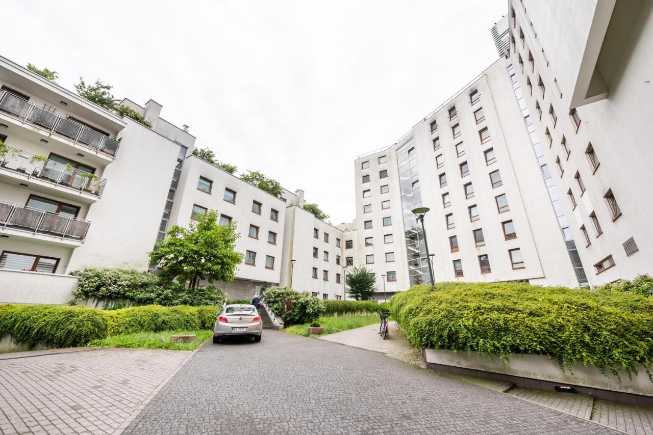 Metro Kondratowicza Spacious Apartment Varşova Dış mekan fotoğraf